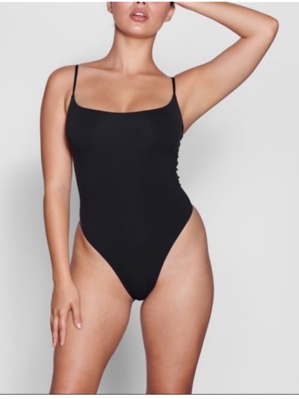 SKIMS FITS EVERYBODY CAMI BODYSUIT XS NEW with Tags